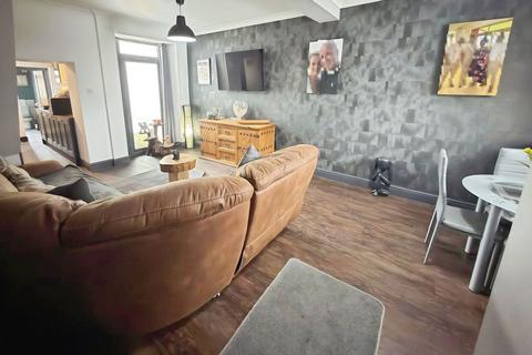 2 bedroom terraced house for sale, Llangyfelach Road, Swansea SA5