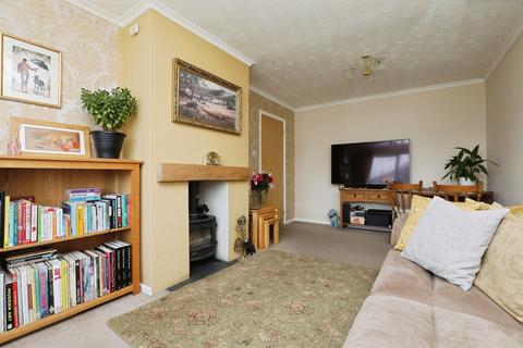 2 bedroom detached bungalow for sale, Longfields, Swaffham