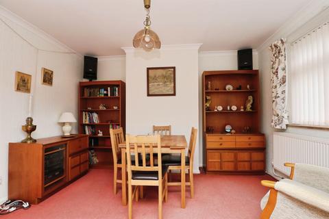 3 bedroom semi-detached house for sale, Hillside, Marham