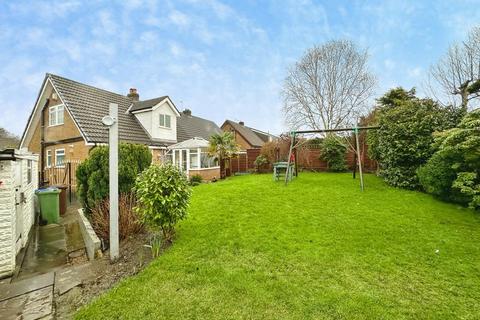 3 bedroom semi-detached house for sale, Trent Drive, Bury