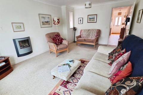 2 bedroom bungalow for sale, Oakleigh Drive, Swaffham