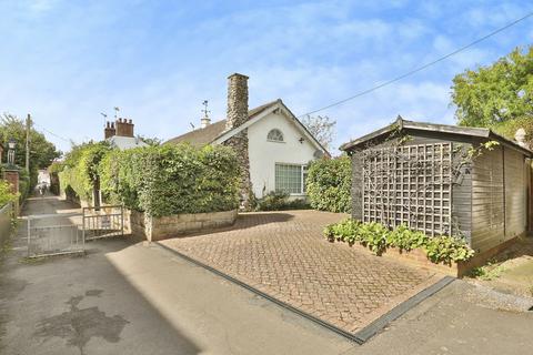 4 bedroom bungalow for sale, The Pightle, Swaffham
