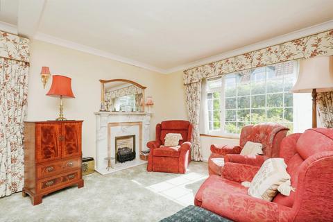 4 bedroom bungalow for sale, The Pightle, Swaffham