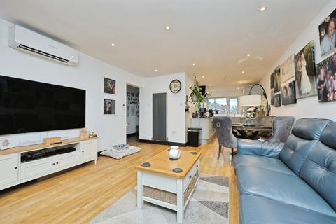undefined, Priory Close, Sporle