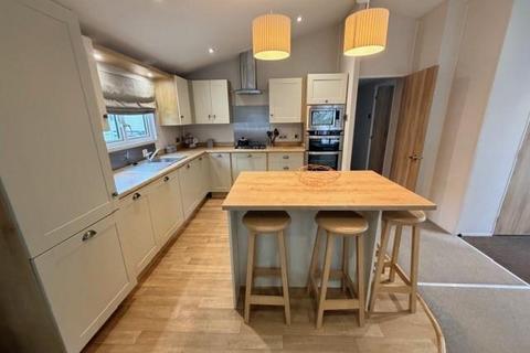 3 bedroom holiday lodge for sale, Carlton IP17