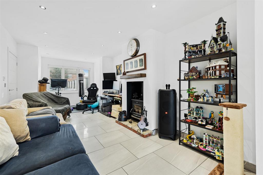 10 Bedford Rd Web31.jpg