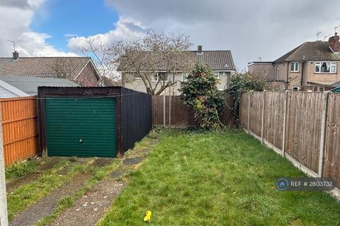 3 bedroom semi-detached house to rent, Blenheim Drive, Welling, DA16