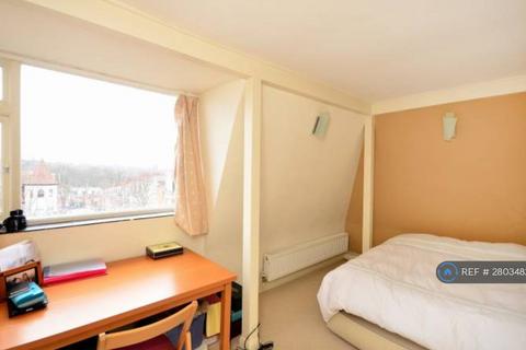2 bedroom flat to rent, Hornsey Lane Gardens, London, N6