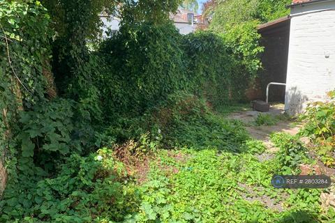 6 bedroom end of terrace house to rent, Elton Road, Bristol, BS7