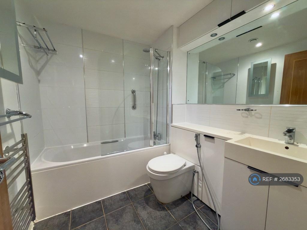 Main Bathroom