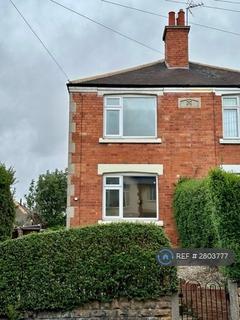 2 bedroom semi-detached house to rent, St. Bartholomews Road, Nottingham, NG3