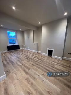2 bedroom end of terrace house to rent, Rudry St, Penarth, CF64