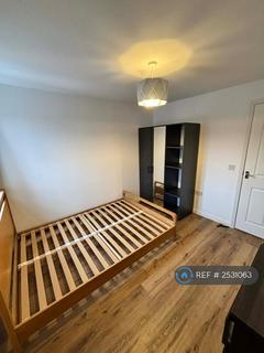 2 bedroom flat to rent, Threipland Drive, Cardiff, CF14