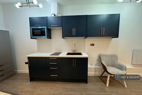 Studio to rent, Studio  High Street, Bangor, LL57