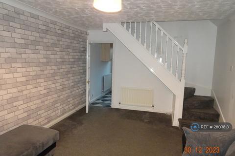 2 bedroom semi-detached house to rent, Broad Meadows, Newcastle Upon Tyne, NE3