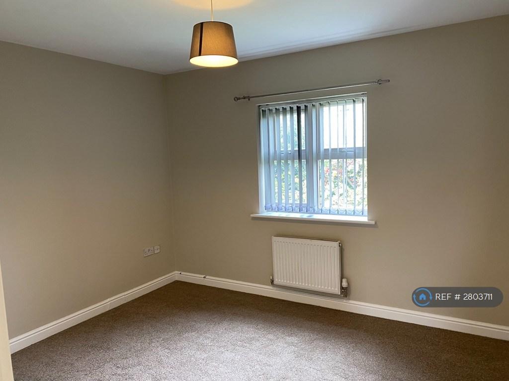 Main Bedroom (Vacant)