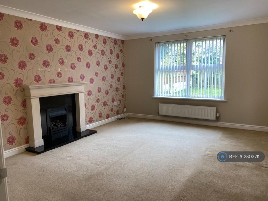 Living Room (Vacant)