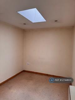 1 bedroom flat to rent, St James St, Cheltenham, GL52