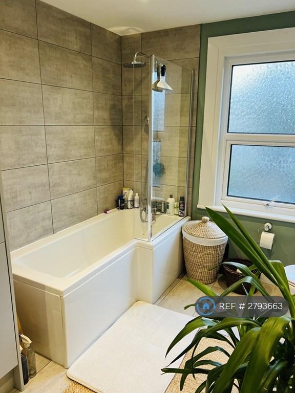 Bathroom / Utility