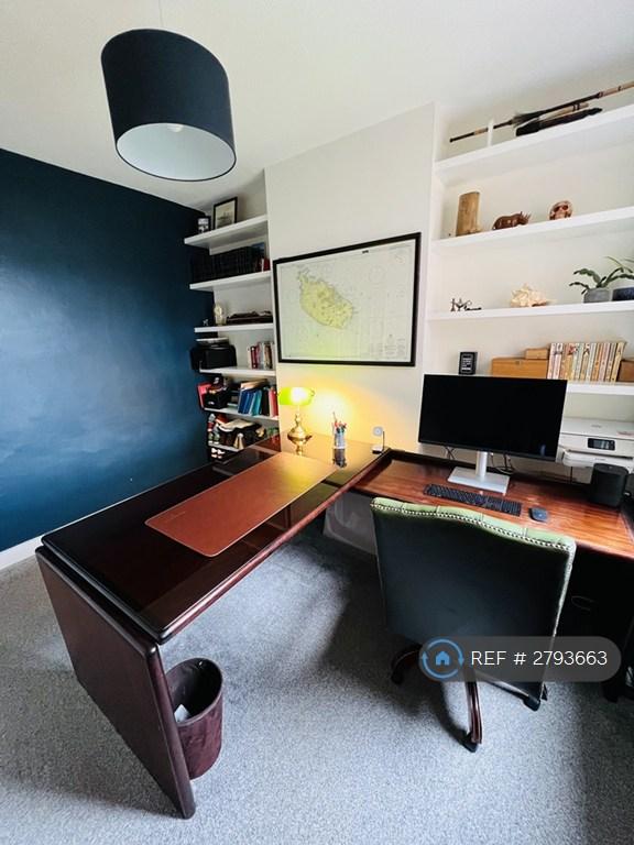 First Floor Double / Office