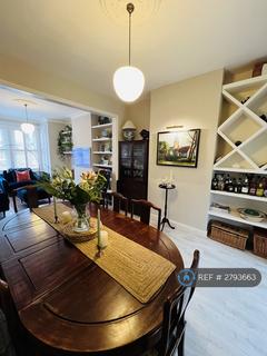 4 bedroom terraced house to rent, Falmer Road, Enfield, EN1