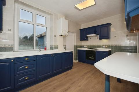 2 bedroom terraced house for sale, Station Road, Dove Holes, BUXTON
