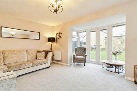 undefined, New Holland Drive, Bradford BD15