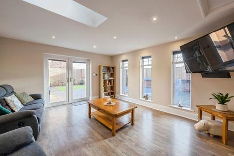 undefined, Fair Holme View, Armthorpe, DONCASTER
