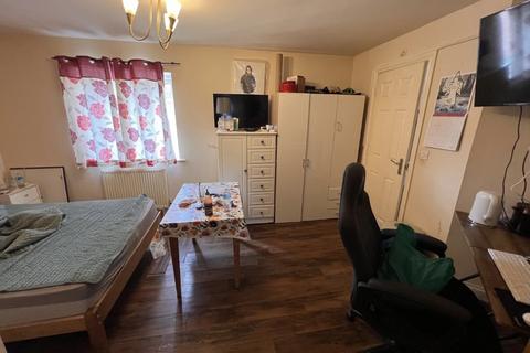 3 bedroom terraced house for sale, Maddren Way, Middlesbrough