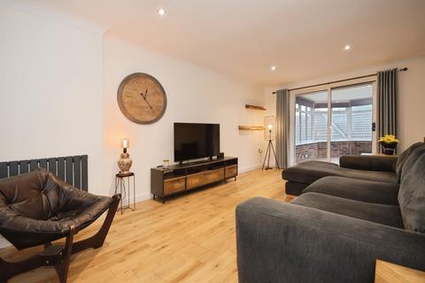 4 bedroom detached house for sale, Emmerson Drive, Clipstone Village, Mansfield