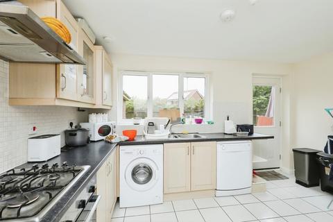 5 bedroom detached house for sale, Tizzick Close, Norwich