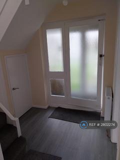 3 bedroom semi-detached house to rent, Poynters Road, Dunstable, LU5