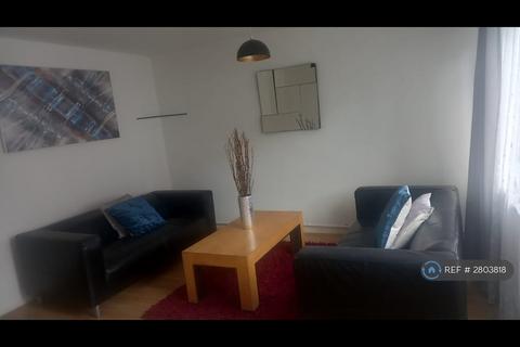 3 bedroom maisonette to rent, Odessa Road, London, E7