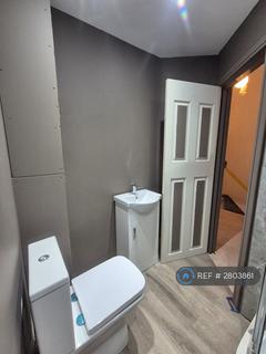 5 bedroom terraced house to rent, Moorland Road, London, SW9