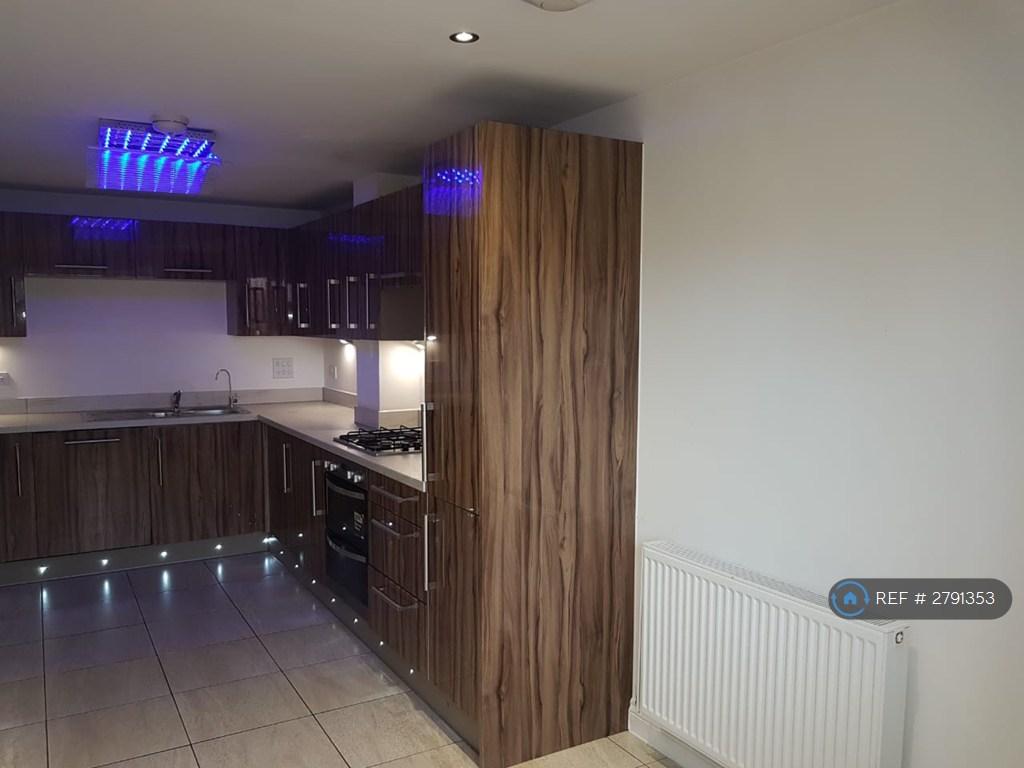 Kitchen + Diner