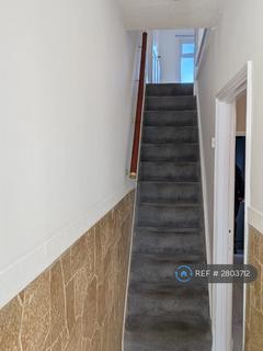 3 bedroom terraced house to rent, Lower Priory St, Northampton, NN1
