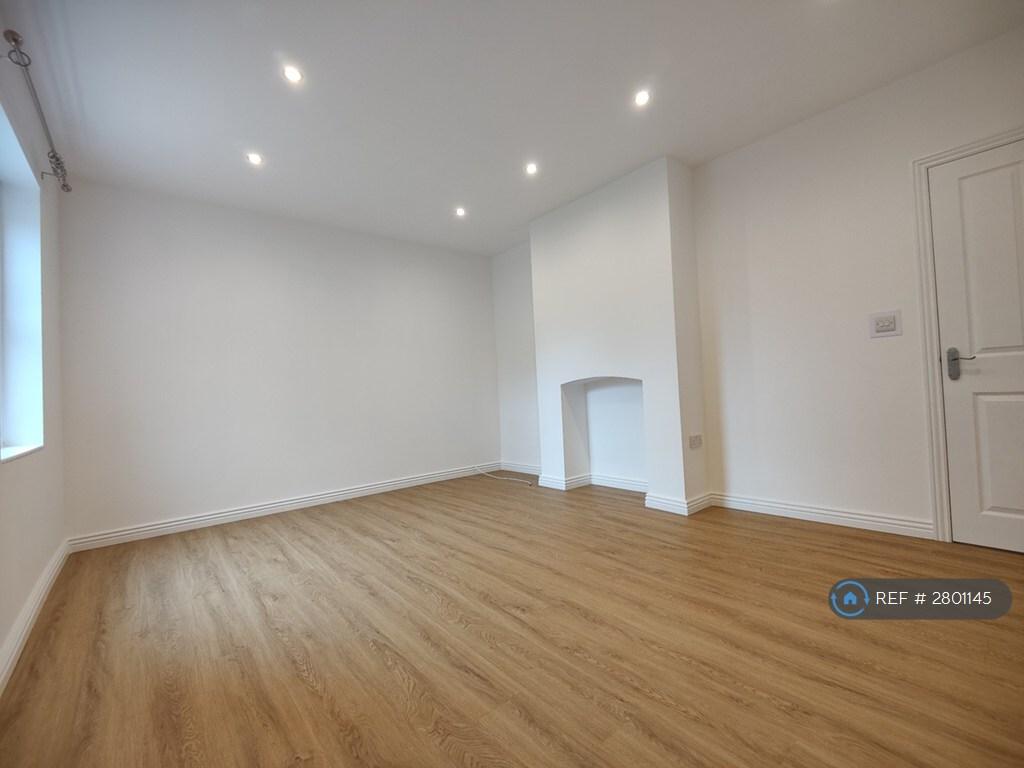 Living/Dining Space