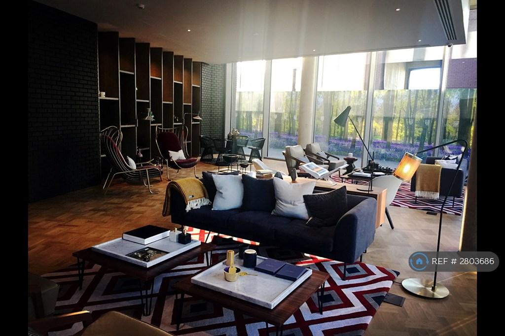 Club Lounge