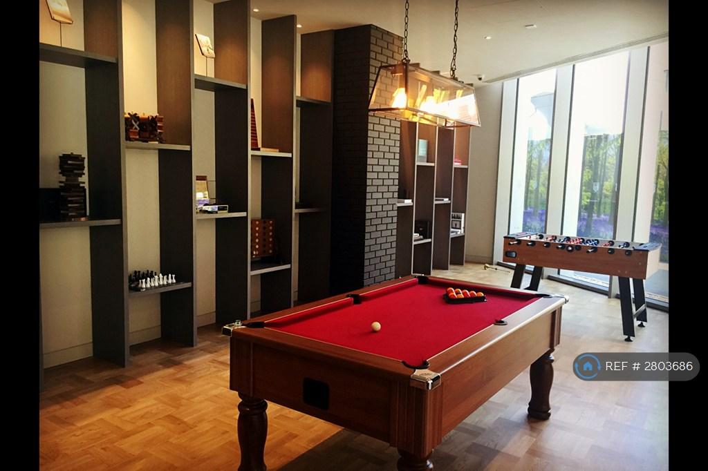 Club Lounge