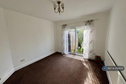 3 bedroom semi-detached house to rent, Lovell Road, Cambridge, CB4