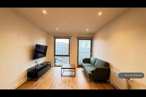 2 bedroom flat to rent, Rathbone Market, London, E16