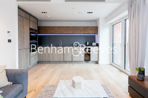 2 bedroom apartment to rent, Keybridge tower, Vauxhall SW8