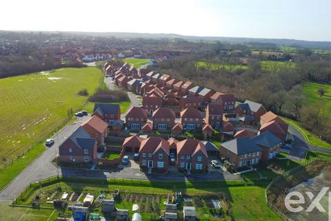4 bedroom detached house for sale, Liddicoat Road, Staplehurst TN12