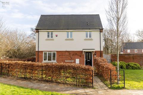 3 bedroom terraced house for sale, Riverside Walk, Crawley RH10
