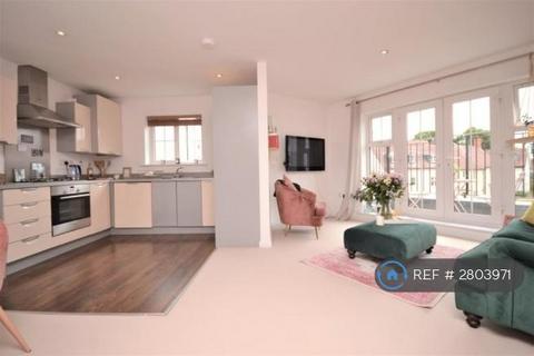 1 bedroom flat to rent, Lambourne Chase, Chelmsford, CM2