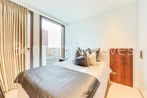2 bedroom apartment to rent, Carnation Way, Vauxhall SW8
