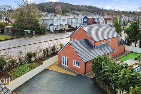 2 bedroom apartment for sale, Westfield Gardens, Newport