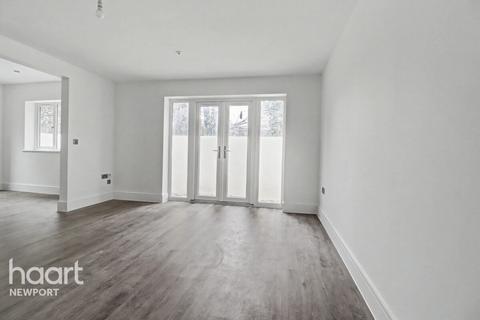 2 bedroom apartment for sale, Westfield Gardens, Newport