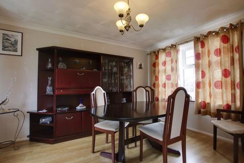 undefined, LYNDEN CLOSE, FAREHAM