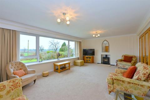 4 bedroom detached bungalow for sale, Lower Road, Harmer Hill, Shrewsbury
